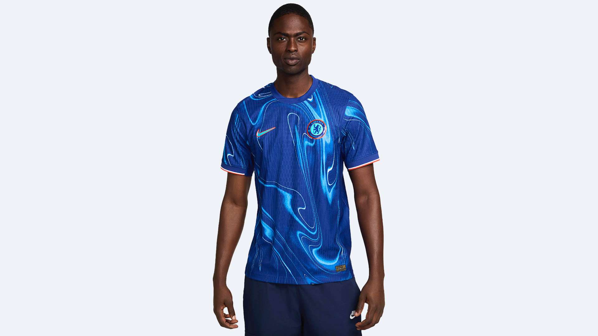 赖国传关联公司多次未还西布朗500万镑贷款引发关注