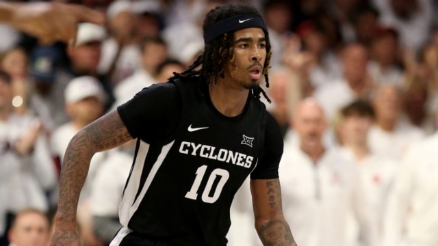 所以西蒙斯回家了 拜仁轉而瞄準杜埃.